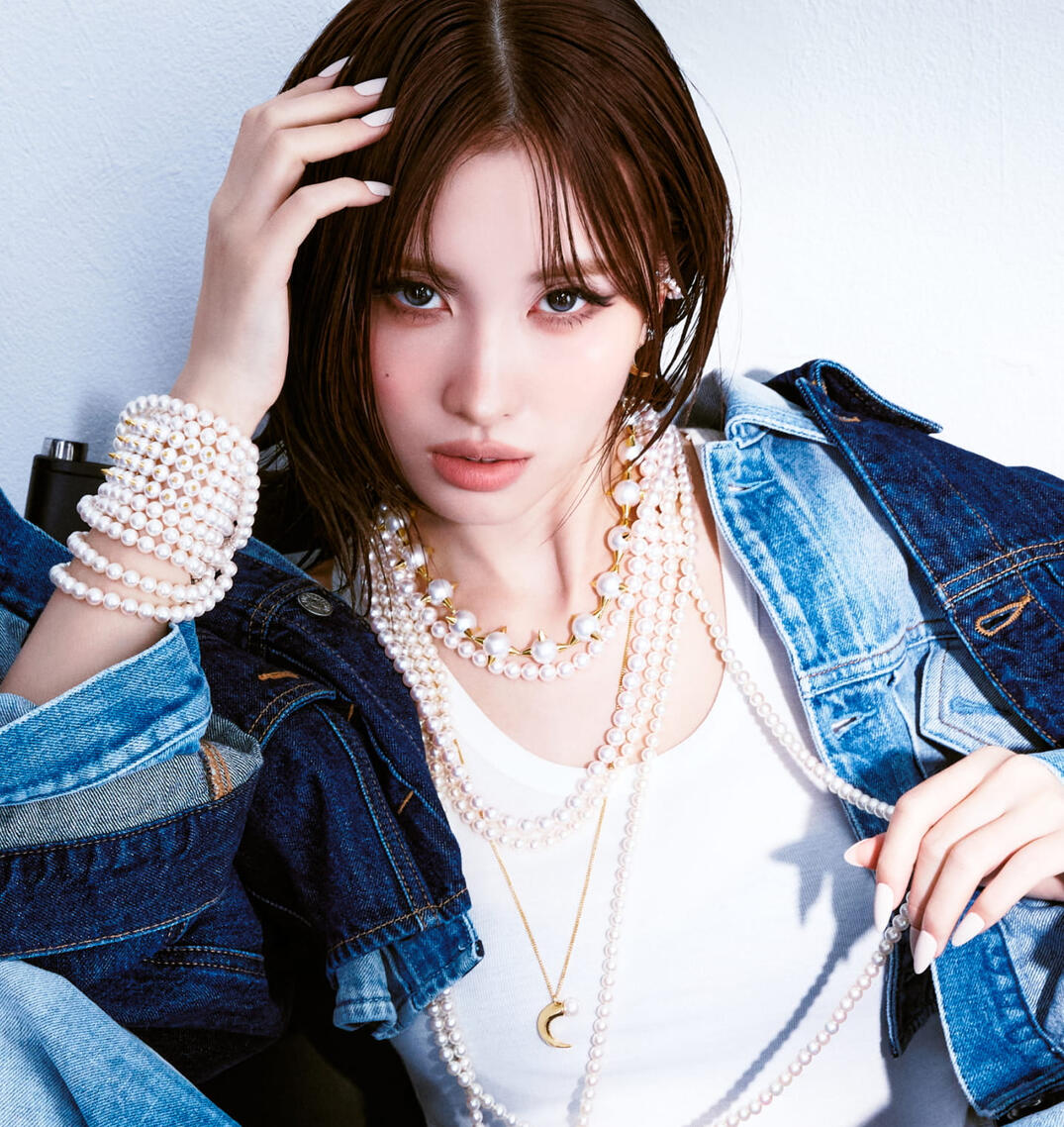 HIRAI MOMO