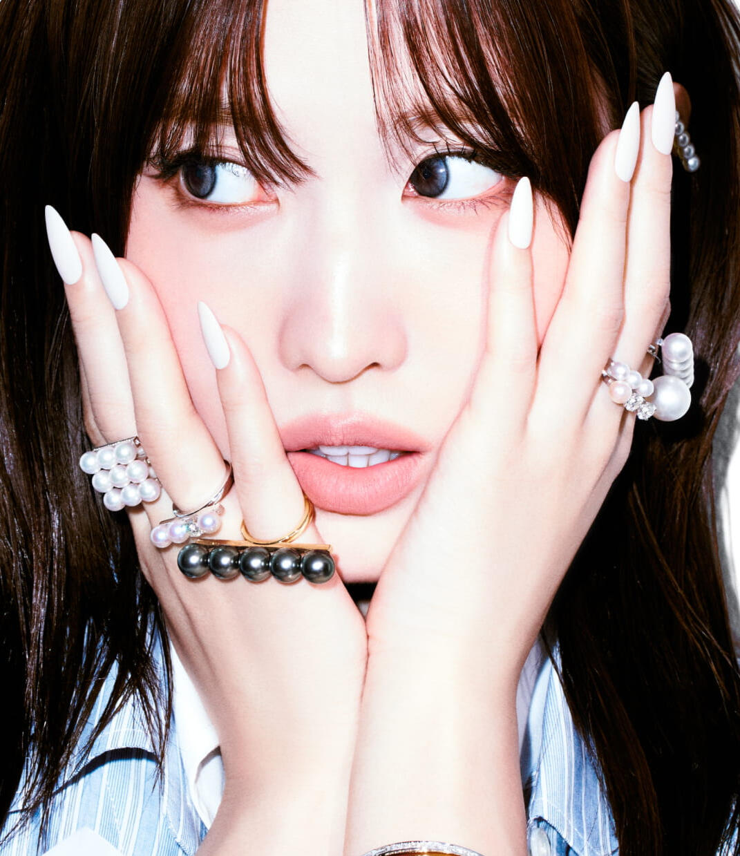 HIRAI MOMO